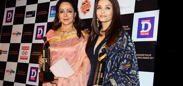Aishwarya Rai Bachchan, Hema Malini recieve Dadasaheb Phalke Excellence Awards 2017