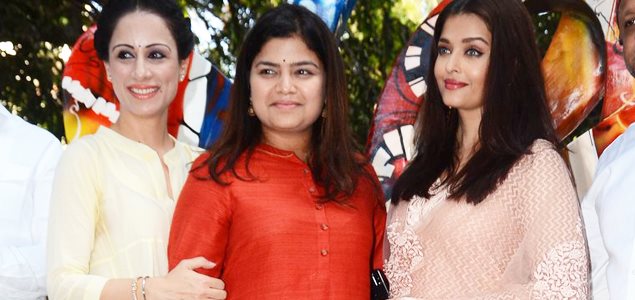 Aishwarya Rai Bachchan inaugurates artist and social activist Rouble Nagi's sculpture titled The Paradise Garden