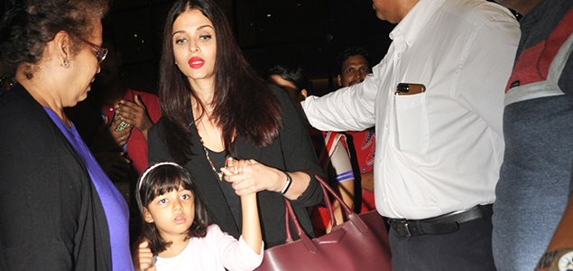 Aishwarya Rai Bachchan and many more snapped at airport