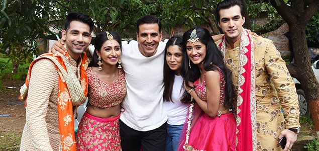 Akshay Kumar and Bhumi Pednekar promote their film on Yeh Rishta Kya Kehlata Hai