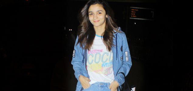 Alia Bhatt snapped at the airport