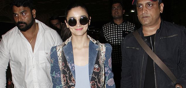 Alia Bhatt snapped at the airport
