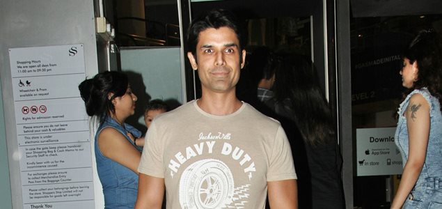 Amit Gaur snapped post watching 'Hindi Medium' at PVR Juhu