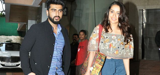 Arjun Kapoor and Shraddha Kapoor snapped promoting their film 'Half Girlfriend'