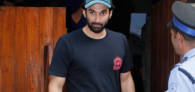 Aditya Roy Kapoor snapped at Indigo restaurant