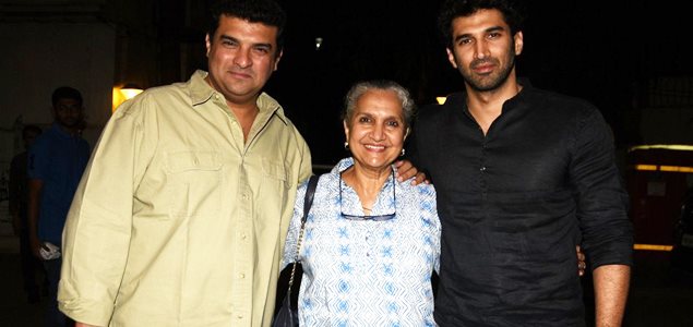 Aditya Roy Kapur snapped with his mom and brother at Prithvi Theatre
