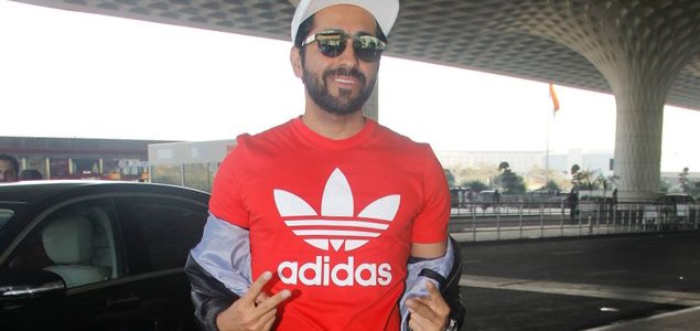 Ayushmann Khurrana snapped at the airport