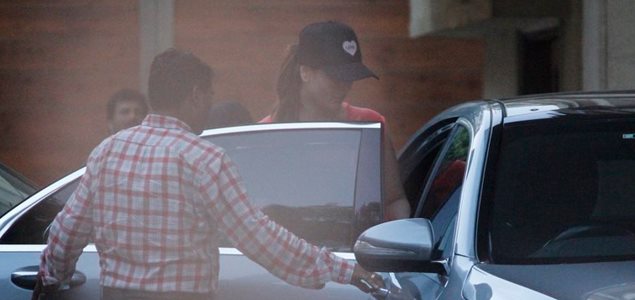 Kareena Kapoor snapped with son Taimur Khan