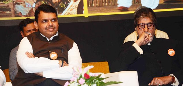 Amitabh Bachchan graces the launch of the 'Darwaza Bandh' campaign