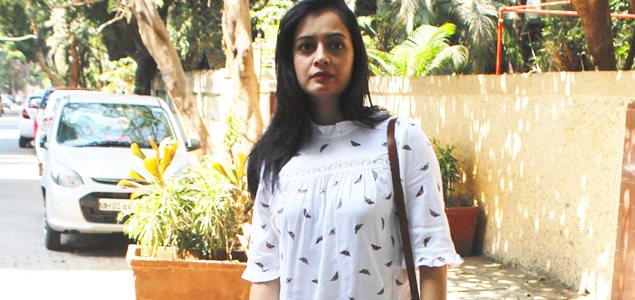 Dia Mirza snapped in Bandra