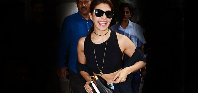 Jacqueline Fernandez snapped at Pali Village Cafe