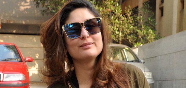 Kareena Kapoor Khan snapped post Salon session in Bandra