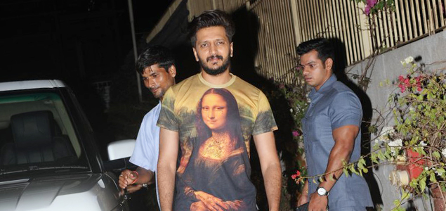 Riteish Deshmukh snapped at Su Casa Lounge
