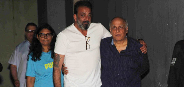 Sanjay Dutt, Mahesh Bhatt and Pooja Bhatt snapped post meeting at Vishesh Films office