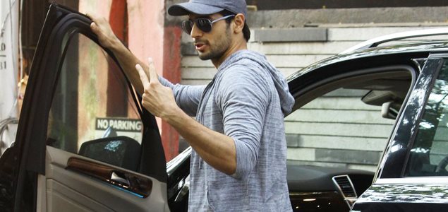 Sidharth Malhotra snapped in Bandra