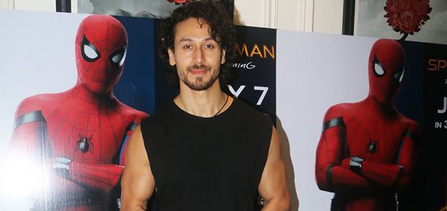 Tiger Shroff and Disha Patani snapped at 'Spider-Man' screening