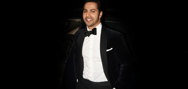 Varun Dhawan at Hello! Hall of Fame Awards 2