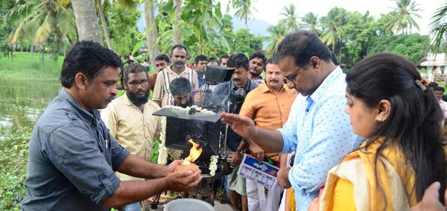 Aana Alaralodalaral Movie Pooja
