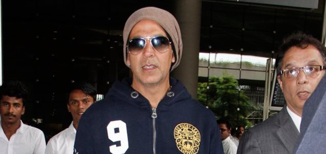 Akshay Kumar, Sushant Singh Rajput, Mira Kapoor snapped at Mumbai's T2 airport