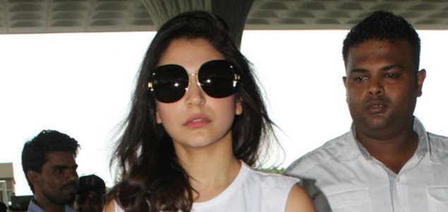 Anushka Sharma snapped at the airport