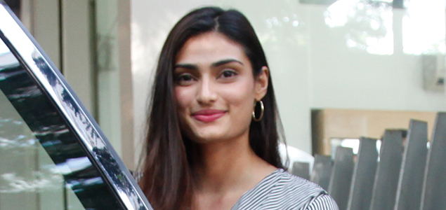 Athiya Shetty snapped at Ashutosh Gowariker's office