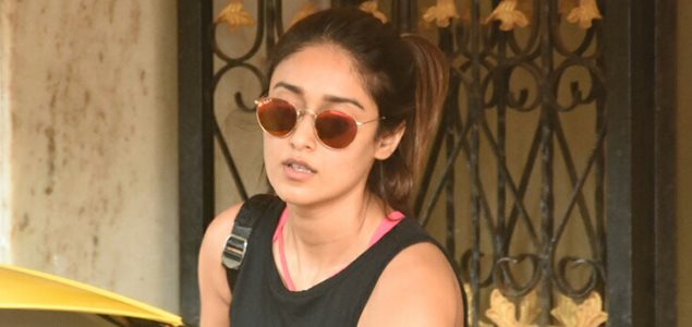 Ileana D'Cruz snapped in Juhu