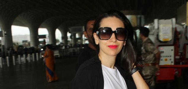 Karisma Kapoor snapped at the airport