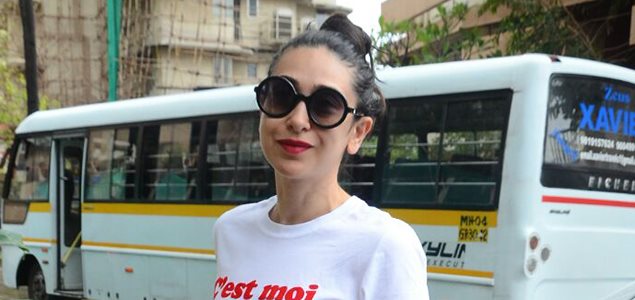 Karisma Kapoor snapped with her kids Kiaan and Samaira in Bandra