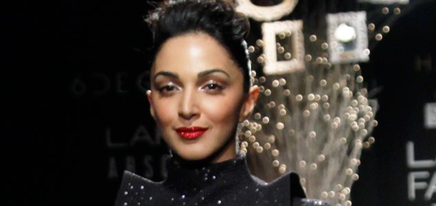 Kiara Advani walks for Hardika Gulati at Lakme Fashion Week 2017