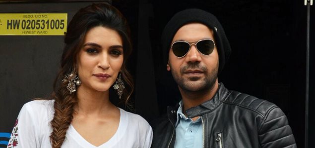 Kriti Sanon, Ayushmann Khurrana and Rajkummar Rao grace Bareilly Ki Barfi promotions