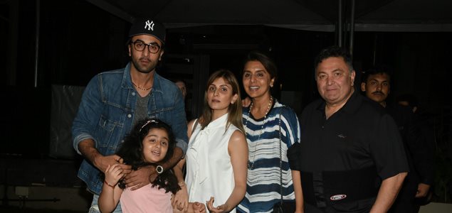 Ranbir Kapoor and family snapped post dinner at Yuatcha Bandra