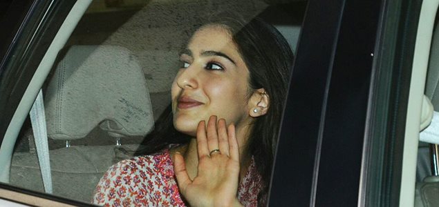 Sushant Singh Rajput and Sara Ali Khan snapped post meeting at Abhishek Kapoor's office