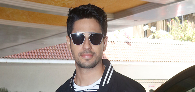 Sidharth Malhotra snapped at Aiyaary Promotions