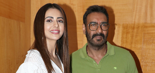 Ajay Devgn and Rakul Preet Singh grace the special screening of ‘De De Pyaar De' at Sunny Super Sound in Juhu