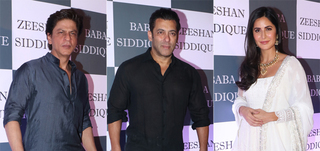 Salman Khan, Shah Rukh Khan, Katrina Kaif, Mouni Roy and others snapped at Baba Siddique's Iftaar party