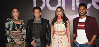 Salman Khan, Sonakshi Sinha snapped promoting their film Dabangg 3