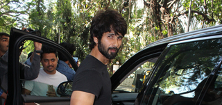 Shahid Kapoor spotted at gym in Bandra