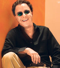 Vidhu Vinod Chopra apologises to media