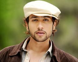 Adhyayan Suman wants to be versatile like his dad