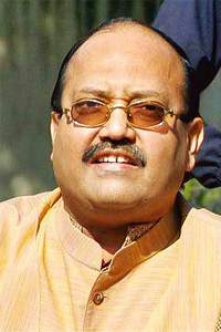 Photographers are unsung heroes, says Amar Singh