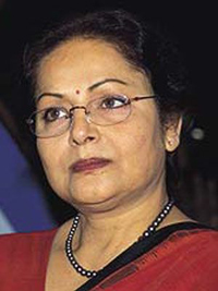 Yash Chopra had lyrical approach to filmmaking: Raakhee Gulzar