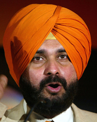 Eventually mask must fall in Bigg Boss house, says Siddhu