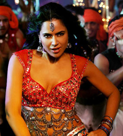 Proud of my dusky skin: Sameera Reddy