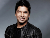 Shaan sings with sons for Himmatwala remake