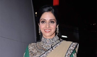 Amitjis words of appreciation boost confidence: Sridevi