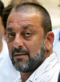 Sanjay Dutt gets teary eyed over mothers fight against cancer