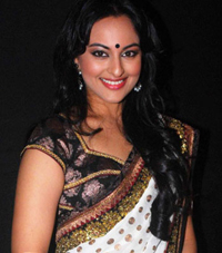 Arbaaz shouldve turned director long back: Sonakshi