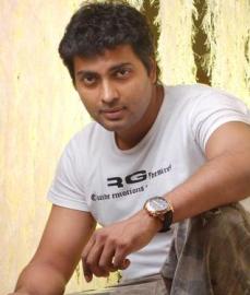 Narain withdrew from Ezhamathe Varavu cast list