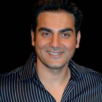 Creative decision to get Kareena in Fevicol se song: Arbaaz Khan