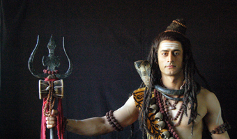 The tube rediscovers mythological shows